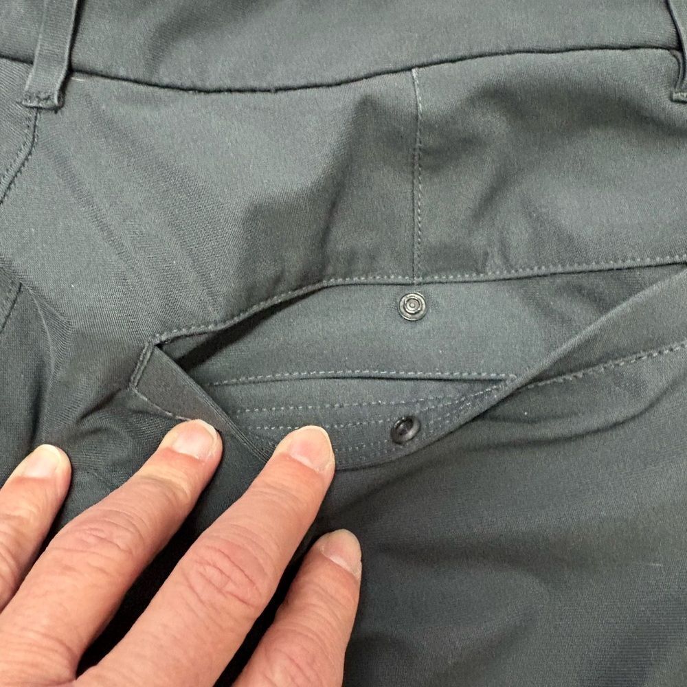 Lululemon Pants in Charcoal Gray Size 30x29 - Picture 6 of 11